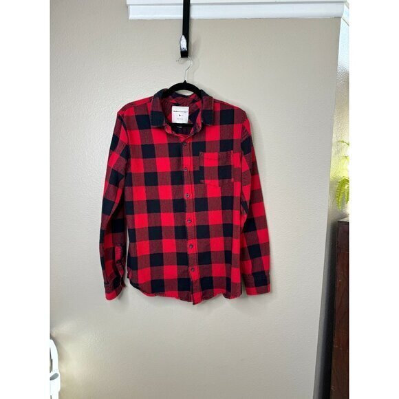 Modern Amusement Men's Red Shirt size M long sleeve collared checkered‎ cotton - Picture 1 of 7